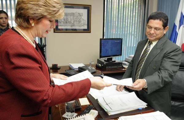 Boris Barrios renunció en medio de una investigación penal.