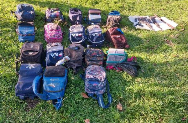 Los atrapan traficando 166 paquetes de droga en Mamoní Arriba