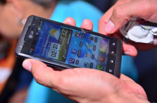 Paraguay subastará frecuencias de 4G para construir casas 