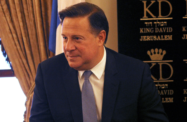 El presidente Juan Carlos Varela  visita Palestina por primera vez 