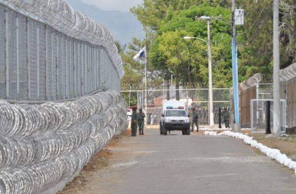 Cancelan acto de licitación de comida preparada para cárceles del interior.