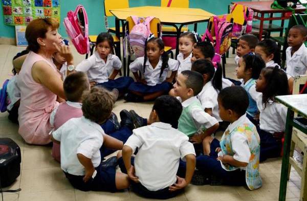 Docentes se reúnen en Chiriquí y proponen mejoras en el sistema educativo