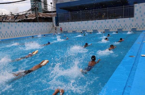 Piscina de Pueblo Nuevo reabre sus puertas al público 