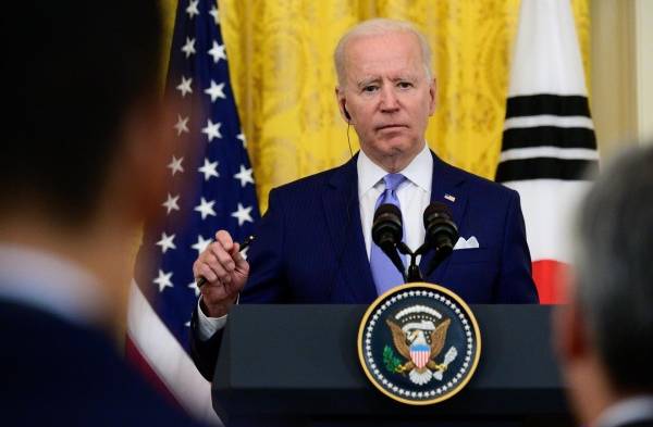 El presidente Biden tendrá gesto para los familiares de George Floyd