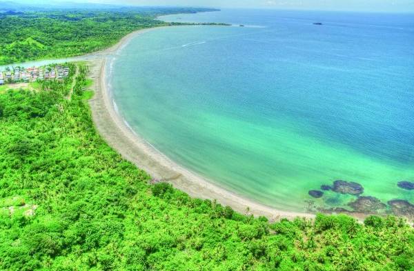 Según la denuncia, se presentaron documentos falsificados para vender la tierra codiciada.