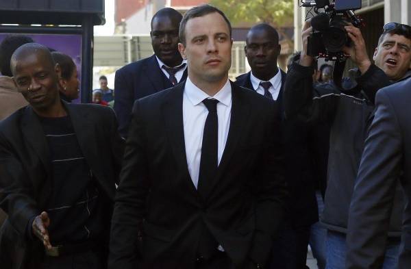 A la salida de Tribunal Supremo.