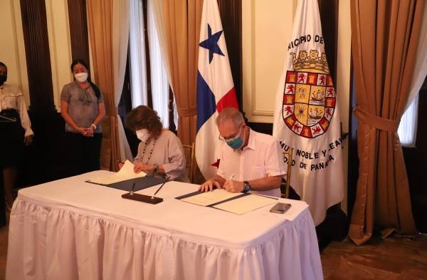 Fundación IFF Panamá y Alcaldía de Panamá firman acuerdo de colaboración