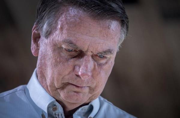 Bolsonaro se arrepintió de las declaraciones que en su momento dio sobre las vacunas contra la covid-19.