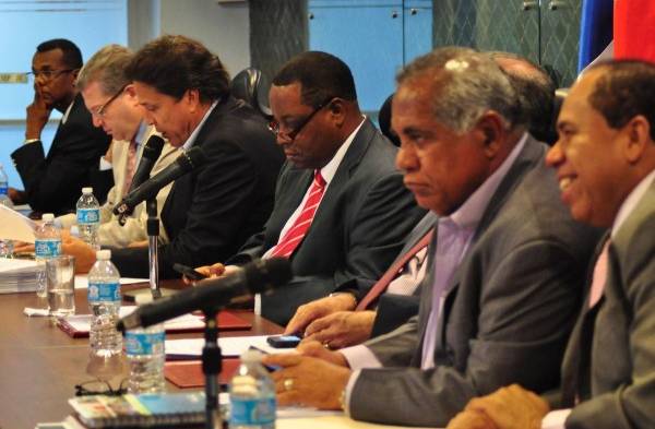 En media hora, diputados archivaron cinco denuncias.