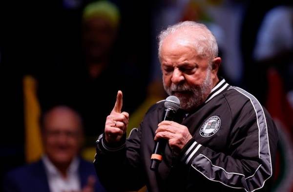 Lula pide no bajar la guardia: La elección está muy pareja y muy disputada