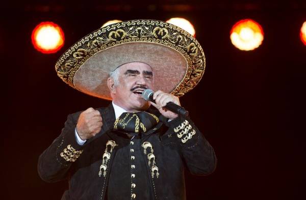 Fallece Vicente Fernández. Adiós, al rey de la ranchera