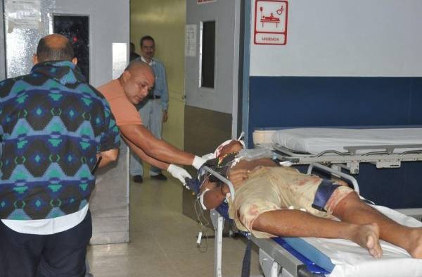 Heridos son trasladado hacia el Hospital San Miguel Arcángel.