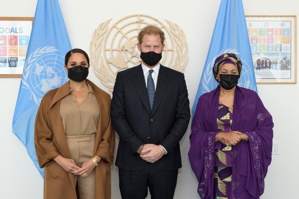 El príncipe Enrique y Meghan Markle se reúnen con la vicesecretaria de la ONU