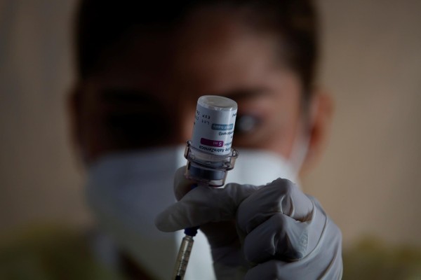 300 mil pacientes crónicos a la espera de ser añadidos a las listas de vacunación