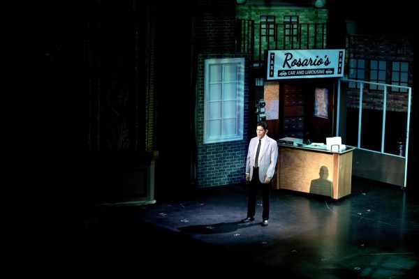 Luis Arteaga en escena de 'In the Heights' que se presenta en el teatro Nacional hasta este Domingo 31 de julio.