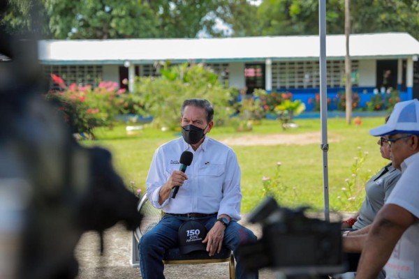 Cortizo defiende las nuevas medidas migratorias en frontera con Colombia