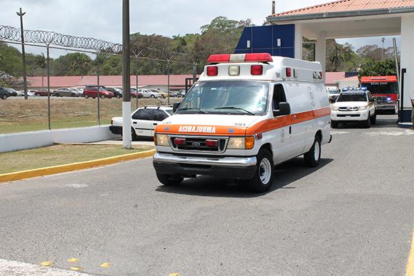 Ambulancia de la CSS.