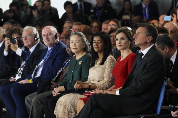 Reina Letizia en exposición Universal de la ciudad italiana de Milán por el Día Internacional de la Alimentación.