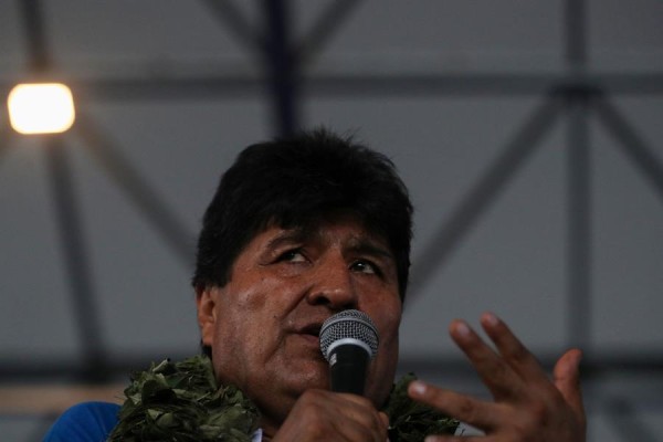 El expresidente Evo Morales habla durante el congreso del partido de gobierno, en Lauca Ñ (Bolivia.