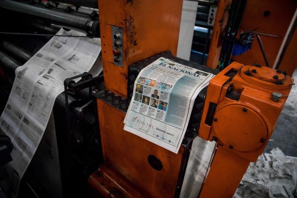 Vista de maquinas rotativas, donde se imprime el diario El Nacional, en Caracas (Venezuela).