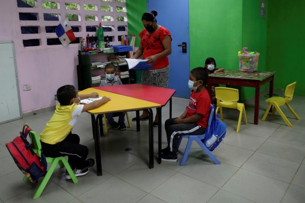 Poca oferta e inversión, los desafíos de la educación preescolar en Panamá