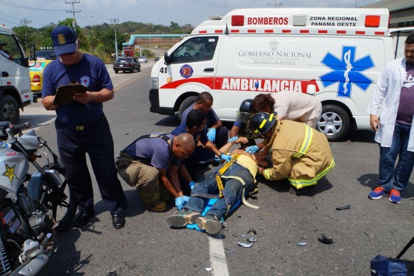 El bus que lo chocó era de Las Lomas de Mastranto.