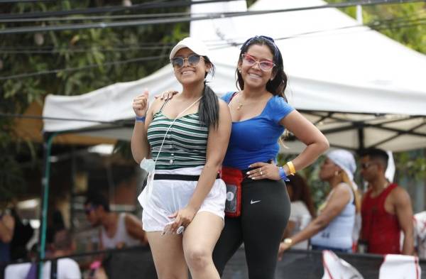 En todas partes caras de felicidad