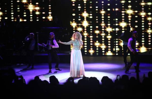 Concierto de Erika Ender en el teatro Anayansi.