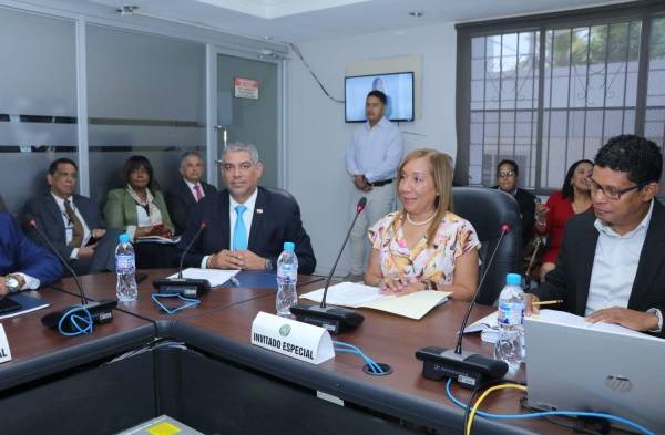 Aprueban traslados de partida al Minsa por 45,647,757.00 millones