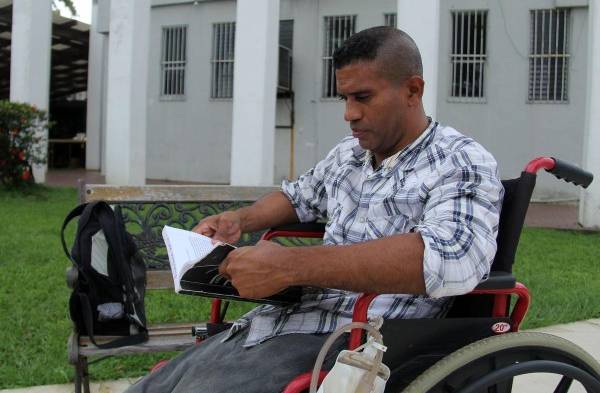 Enfrentan dificultades al llegar a las escuelas