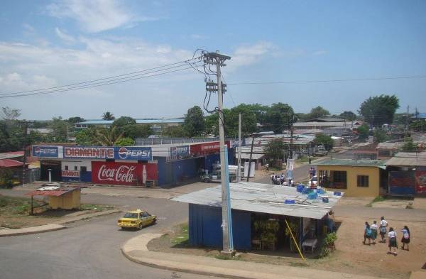 Moradores temen ser asaltados por los malechores cuando se dirigen a sus trabajos y residencias.