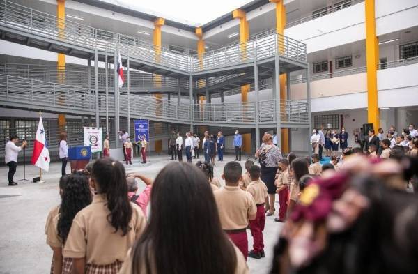 Inauguran escuela en San Miguelito en el inicio del año escolar 2023