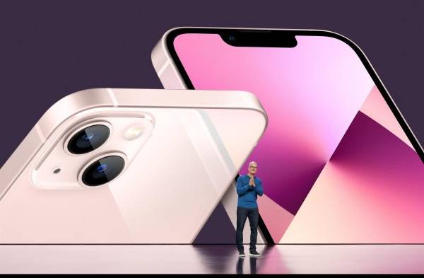Apple presenta el iPhone 13, de diseño similar al 12 y con la cámara mejorada