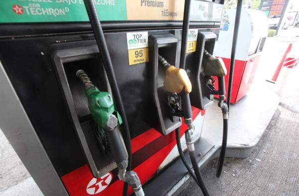 Panamá vive la mayor alza en el precio del combustible en ocho años