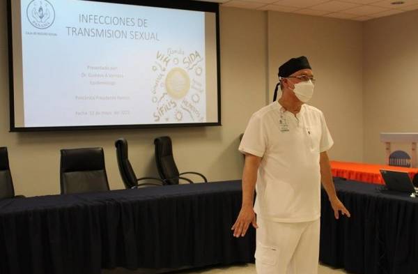 Conversatorio sobre infecciones de transmisión sexual a colaboradores del Metro de Panamá