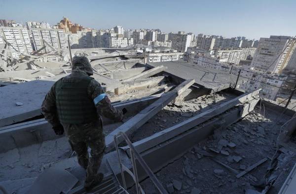 Día 22 de invasión: La negociación avanza, pero los combates continúan