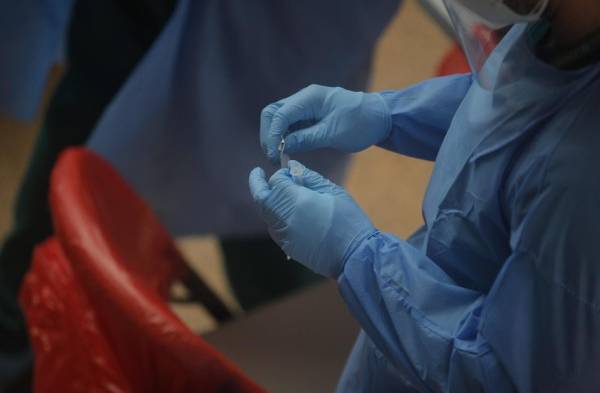 Tres fallecidos y 146 contagiados de covid-19 en Panamá