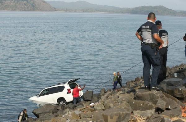 Mujer muere ahogada al caer al mar en la Calzada de Amador