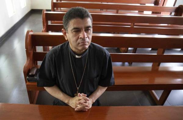 Nicaragua excarcela a 12 sacerdotes y los envía al Vaticano tras acuerdo con la Santa Sede