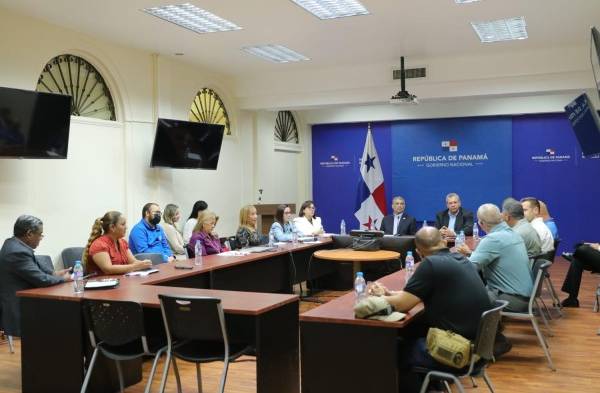 Pueblo veragüense se beneficiará con  jornadas de cirugías oftalmológicas 