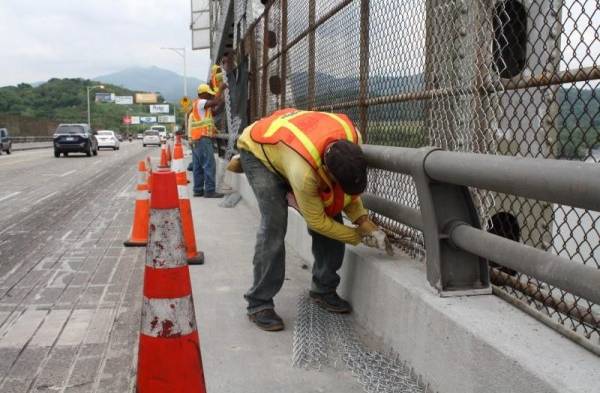 Los trabajos se extienden a horarios nocturnos..