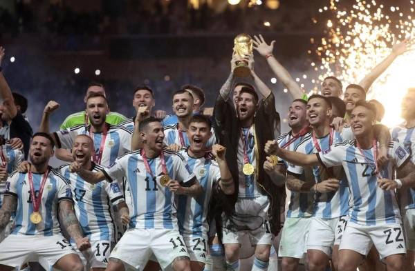 Panameños se unen al festejo argentino... es un sentimiento, no puedo parar