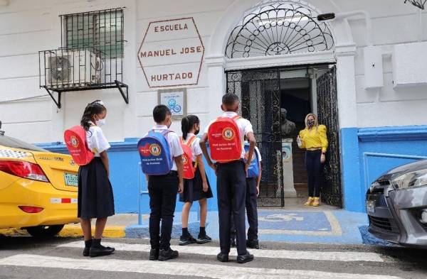 $69.1 millones tienen las escuelas en los fondos del FECE