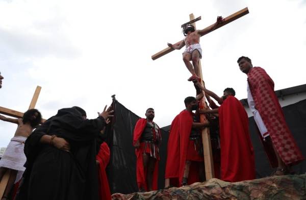 Conmemoran la Pasión de Cristo en Panamá Viejo