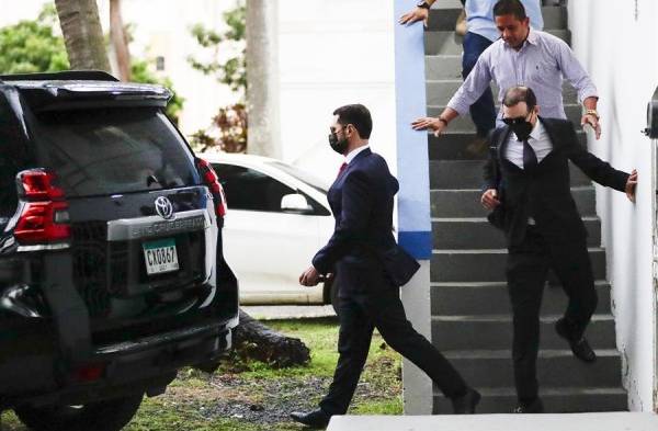 Los hermanos Luis Enrique (d) y Ricardo Alberto Martinelli (i) fueron registrados el pasado 11 de agosto en Ciudad de Panamá.