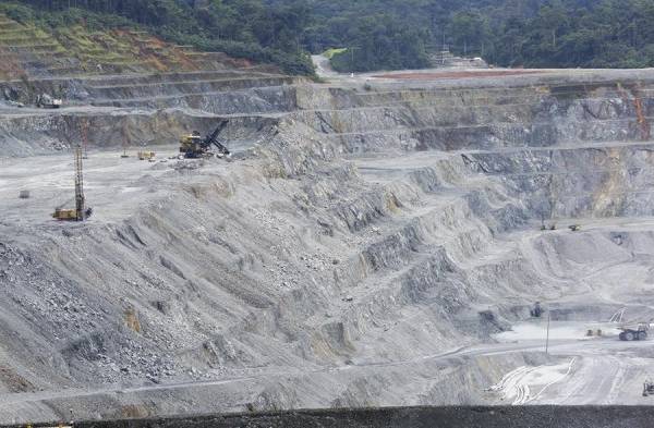 Vista de la mina a cielo abierto Cobre Panamá, una de las más grandes de Latinoamérica, pertenece a la Minera Panamá, filial de la empresa canadiense First Quantum Minerals.