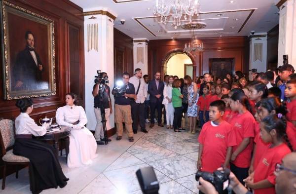 Presidencia invita a niños a&nbsp;Una aventura en el Palacio