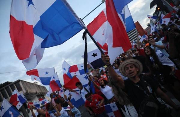 Siguen las protestas por la situación de la minera.