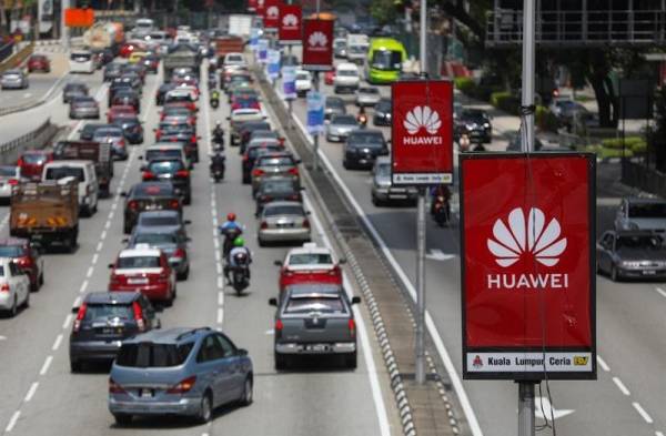 Huawei ingresará 30.000 millones dólares menos por veto EEUU, según fundador