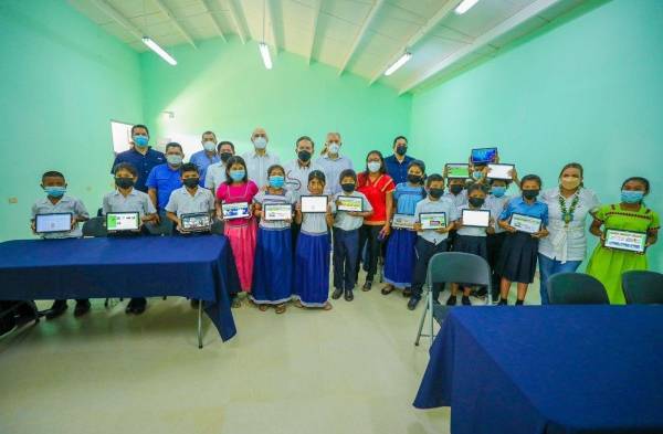 Cortizo sanciona ley que crea universidad de pueblos indígenas